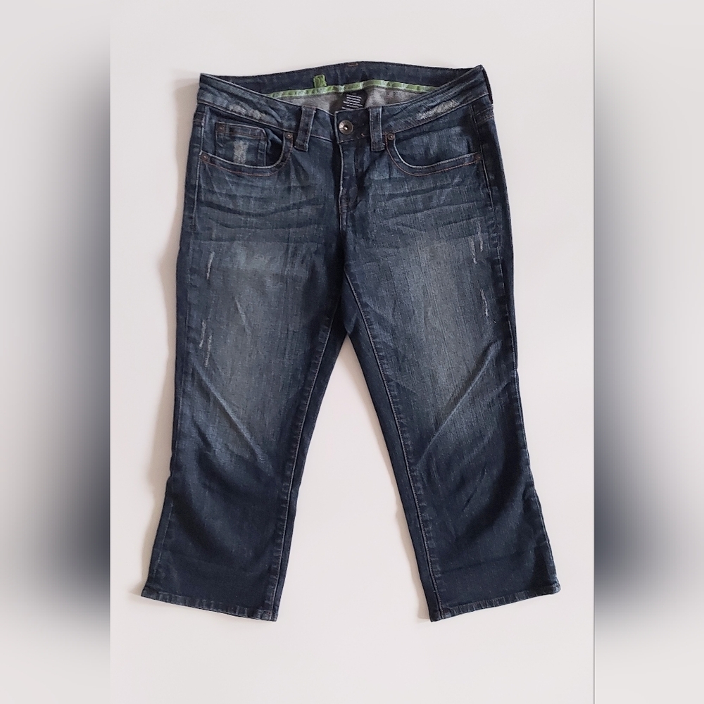 Refuge Cropped Distressed Denim Blue Jeans Juniors Size 7